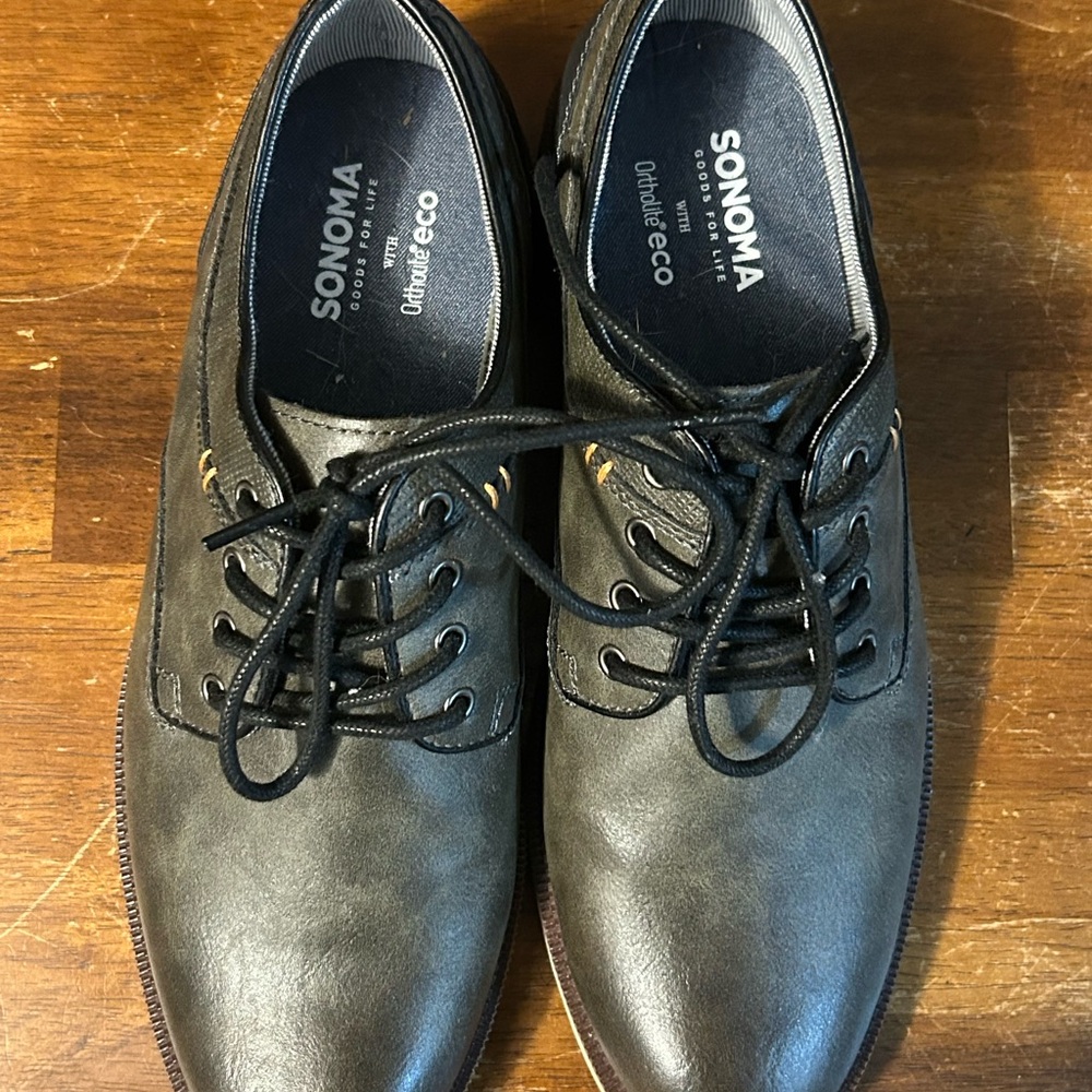 Never worn Sonoma Men's Dark Brown Leather Oxfords